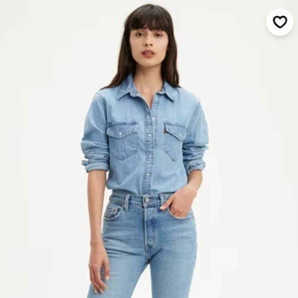 Levi's Essential Western Denim Shirt - Picture 2 of 4